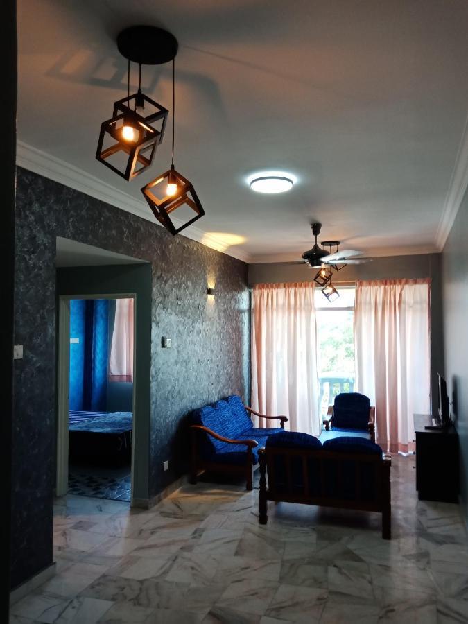 Glory Beach Resort Private Apartment Port Dickson Exterior photo
