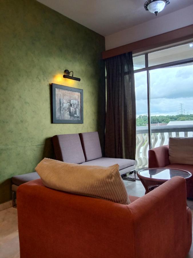 Glory Beach Resort Private Apartment Port Dickson Exterior photo